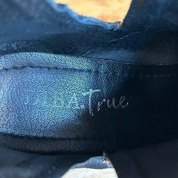 DIBA True Women’s Later On Leather/Suede Black #23512 Ankle Bootie Size-7 - Picture 7 of 8